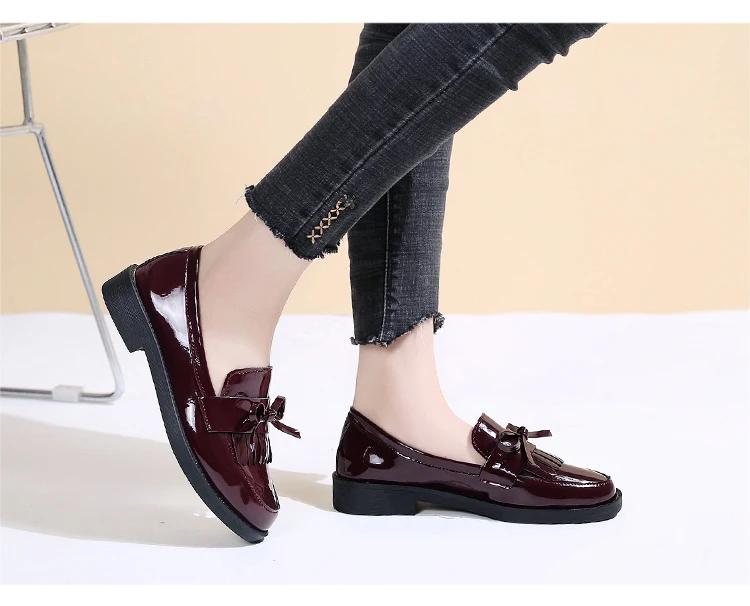 Spring Flats Women Shoes Bowtie Loafers Patent Leather Women\'s Low Heels Slip On Footwear Female Pointed Toe Thick Heel