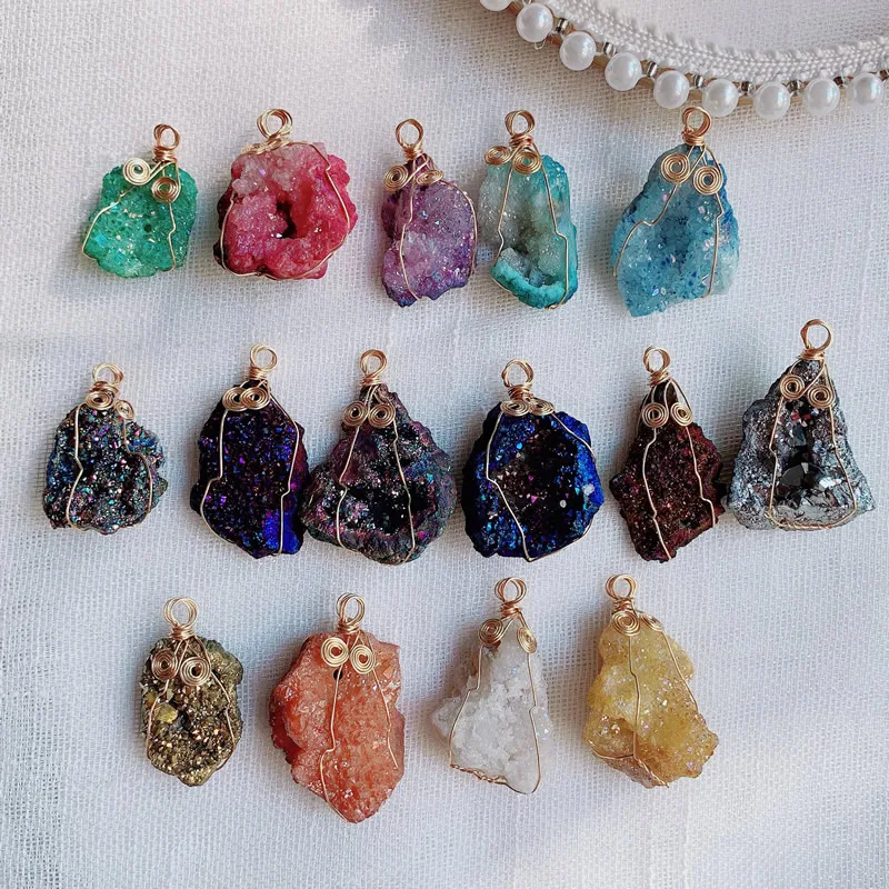 Natural Crystal Pendant Wire Wrap Small Rock Quartz Stone Pendulum Colorful Irregular Druzy Agates Crystal Pendulo for Women