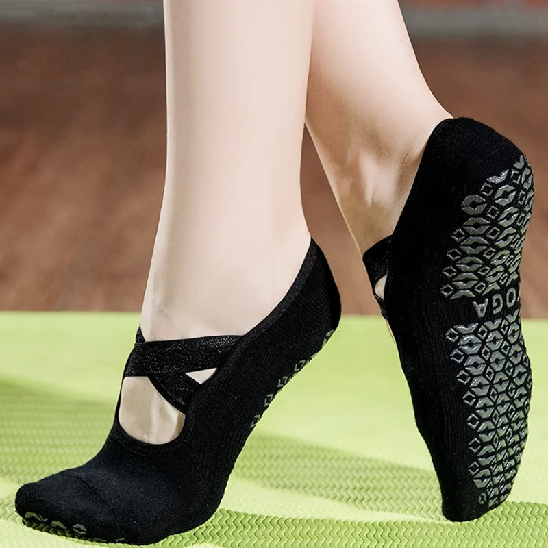 

Yoga Socks for Women Ankle Non Slip Grips Pilates Dancing Ballet Exercise Cross Belt Full Toes Socks High Quality