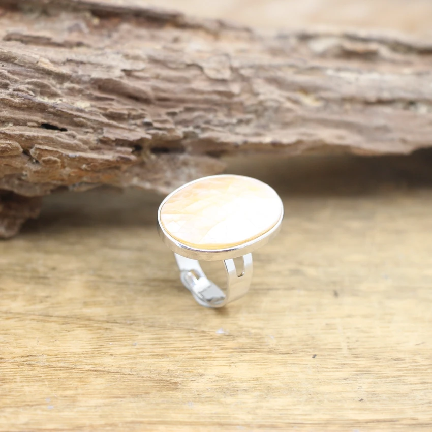 Oval Paua Shell Silvery Ring Round Natural Rainbow/Pink/White Abalone Shell Resizable Ring Women Fashion Summer Jewelry,QC4134
