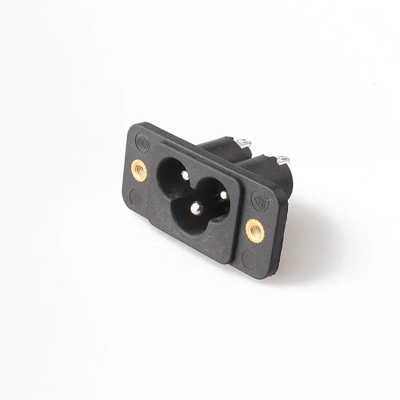 LZ-6-3TS1S1 IEC 320 C6 Micky адаптер питания