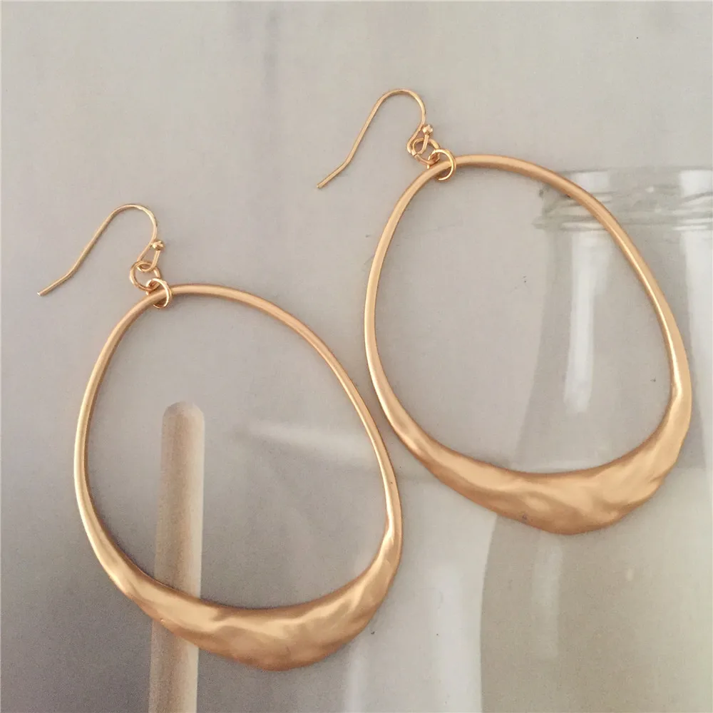 Fashion Loop Drop Earrings For Women Long Wave Dangle Earrings High Quality Statement Wedding Jewelry Wholesale