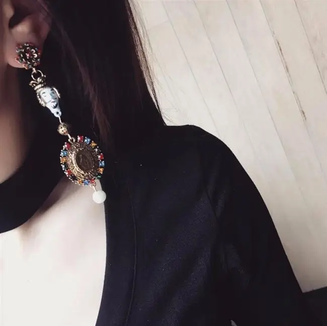 Baroque Vintage Fashion Vintage crystal colors Pearl Dangle Long Tassel Pendant Retro Statement Earring Women Party Earrings