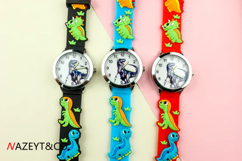 Reloj de cuarzo con esfera de dinosaurio para niños y niñas, pulsera con correa de silicona 3D de dibujos animados, el mejor regalo, nuevo