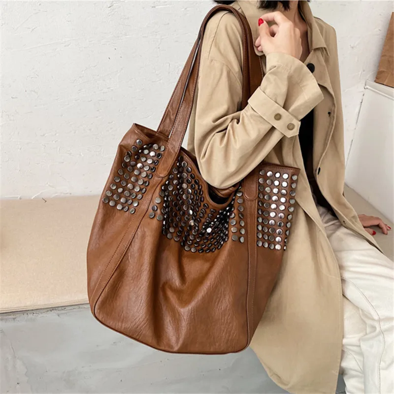 Fashion Big Tote Bag Rivet Large Capacity Handbags High Quality Armpit Bags Female Soft Leather Shoulder Shopper Bag Dropship