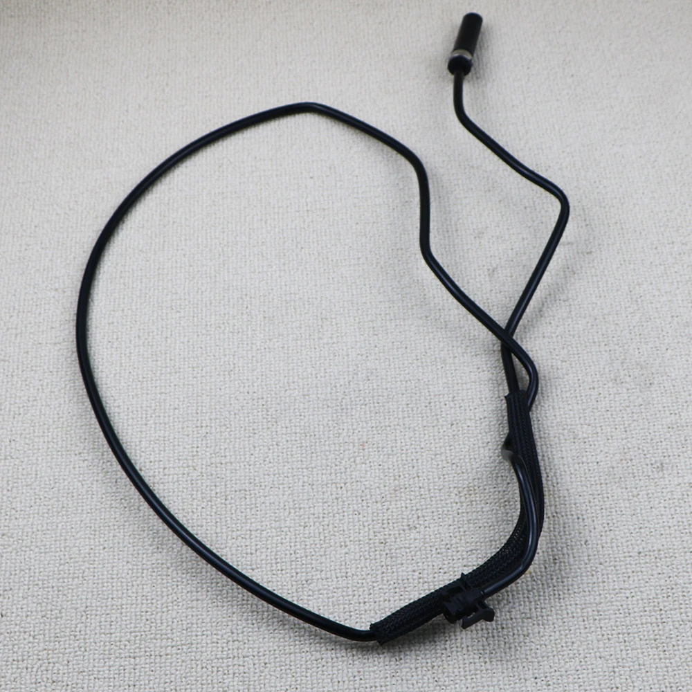 31202748 For VOLVO S80 S60 V70 V60 XC60 2010 2011 2012 2013 2014 2015 2.0T Car Radiator Hose Bleeder Hose 31202748