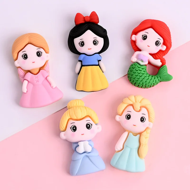 

30Pcs Cartoon Girl Princess Flat Back Resin Cabochon Garment Hat Embellishments Earrings Hairpin Scrapbook Crafts Accessories