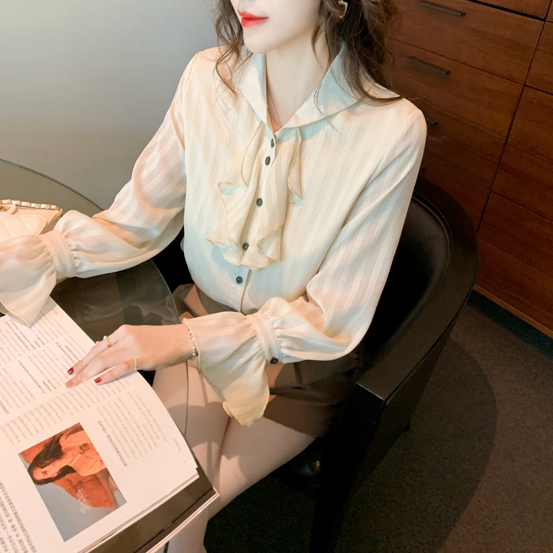 Top Femme 2021 Spring and Autumn New French Shirt Women Retro Petal Sleeve Chiffon Shirt Top Lapel Ruffle Button Fashion Blouses