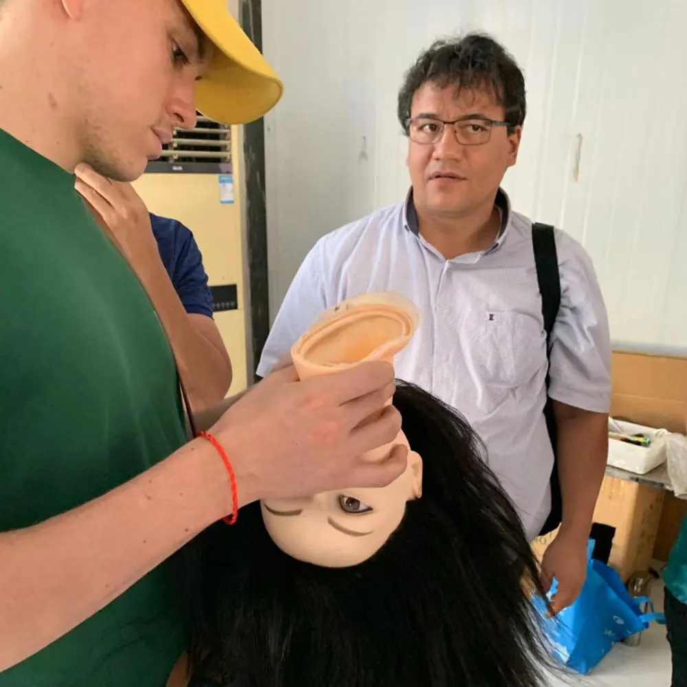 رأس عارضة أزياء مع شعر للتضفير ، للتدريب على قص الشعر ، 100% شعر بشري حقيقي ، صالون تصفيف الشعر