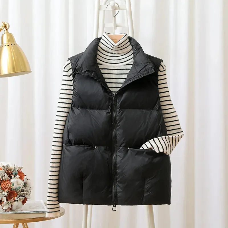 New 2021 Autumn Down Vest Women Stand Collar Warm Loose Waistcoat Short Windproof Gilet Female White Duck Down Coat Sleeveless