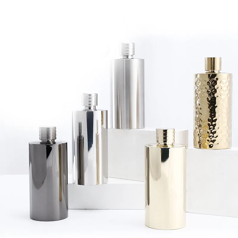 Portable Outdoor Stainless Steel Whisky Flagon, Alcohol Hip Flask, Personalized Cylindrical Whiskey Bottle Kettle, 500ml, 1000ml