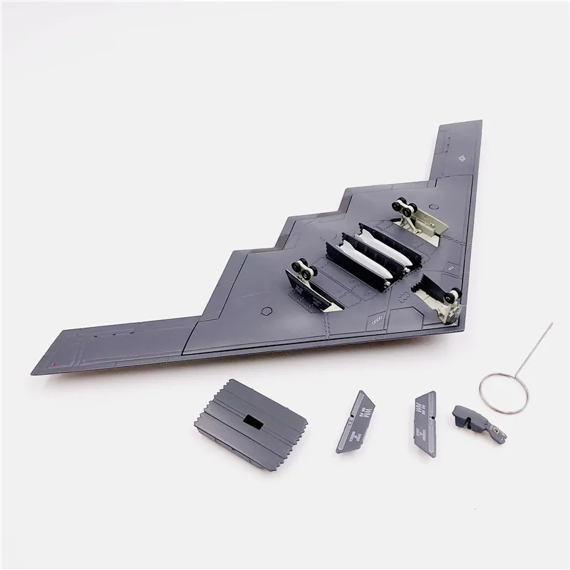 WLTK USAF B-2A Spirit Stealth Bomber 1/200 Diecast Model Exquisite Version