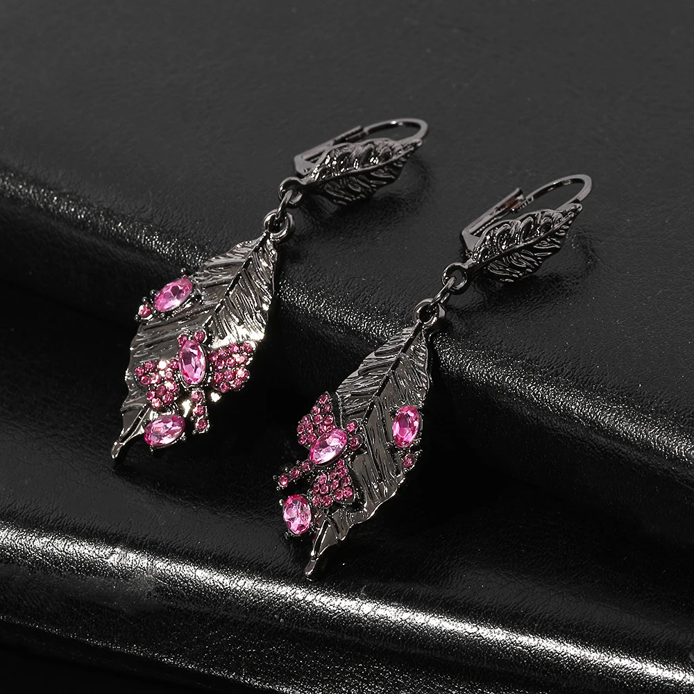 Iced Out Dragonfly Leaves Vintage Pink Crystal Earrings For Women New Fashion Charm Eardrop Bohemia Italy Weeding Jewelry Gift