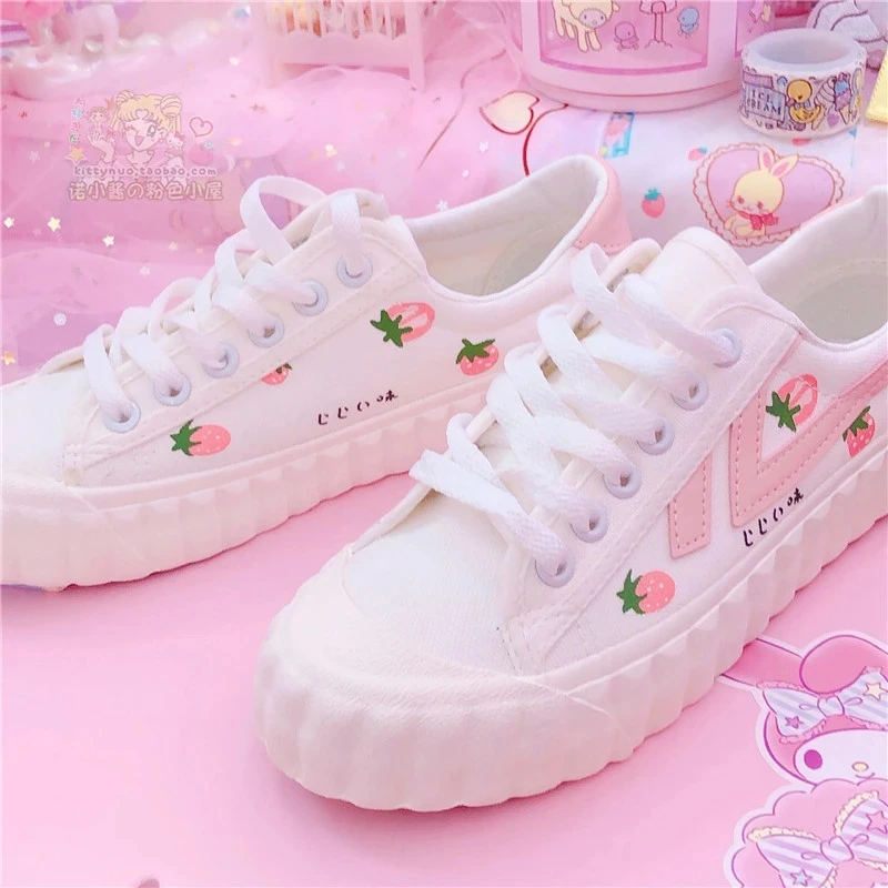 Japanse Zoete Lolita Schoenen Ronde Kop Platte Aardbei Board Schoenen Kawaii Meisje Sneakers Kawaii Schoenen Loli Cos