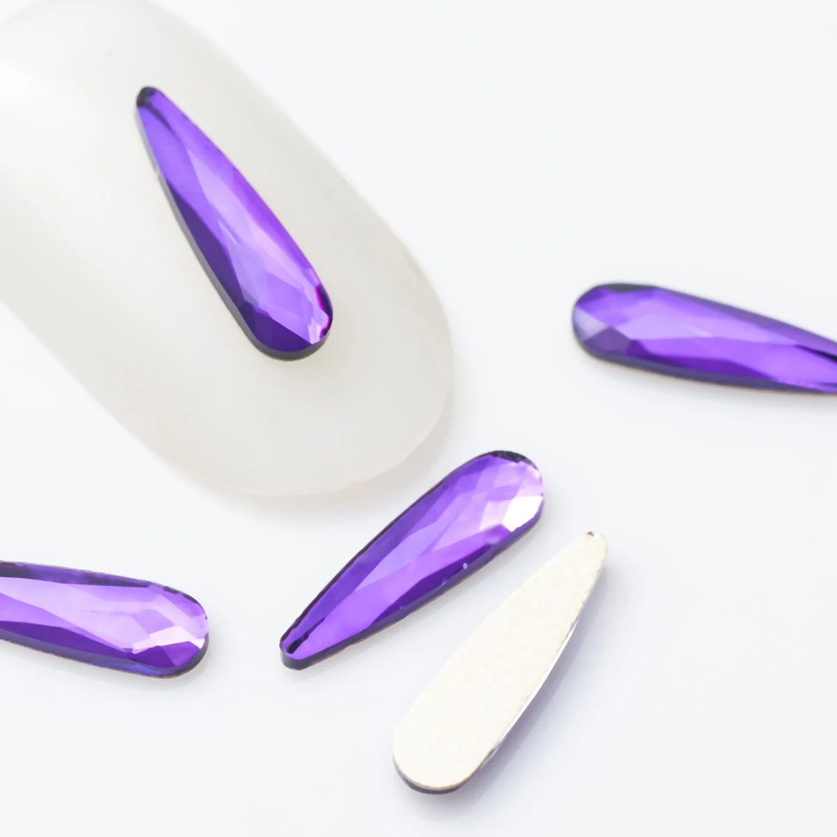 100 stücke Super Bunte Strass Regentropfen Selbst-Adhesive Nail art Zubehör Glas Kristall Stein Für DIY Handwerk Kleid Dekoration – Detail 3