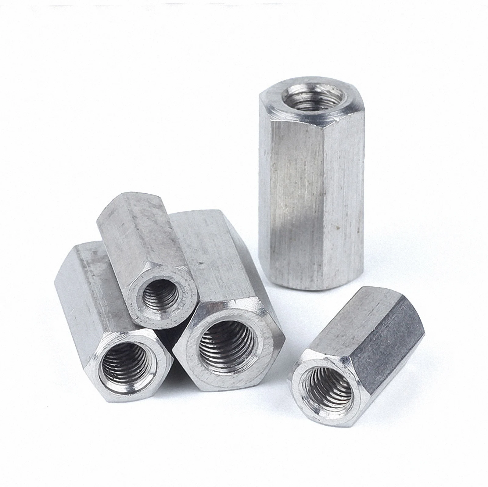 1Pcs A2-70 304 In Acciaio Inox Dado Esagonale Hex Estendere Lungo Rod Accoppiamento Dado Tubolare M4 M5 M6 M8 M10 M12 M16 M20 M24
