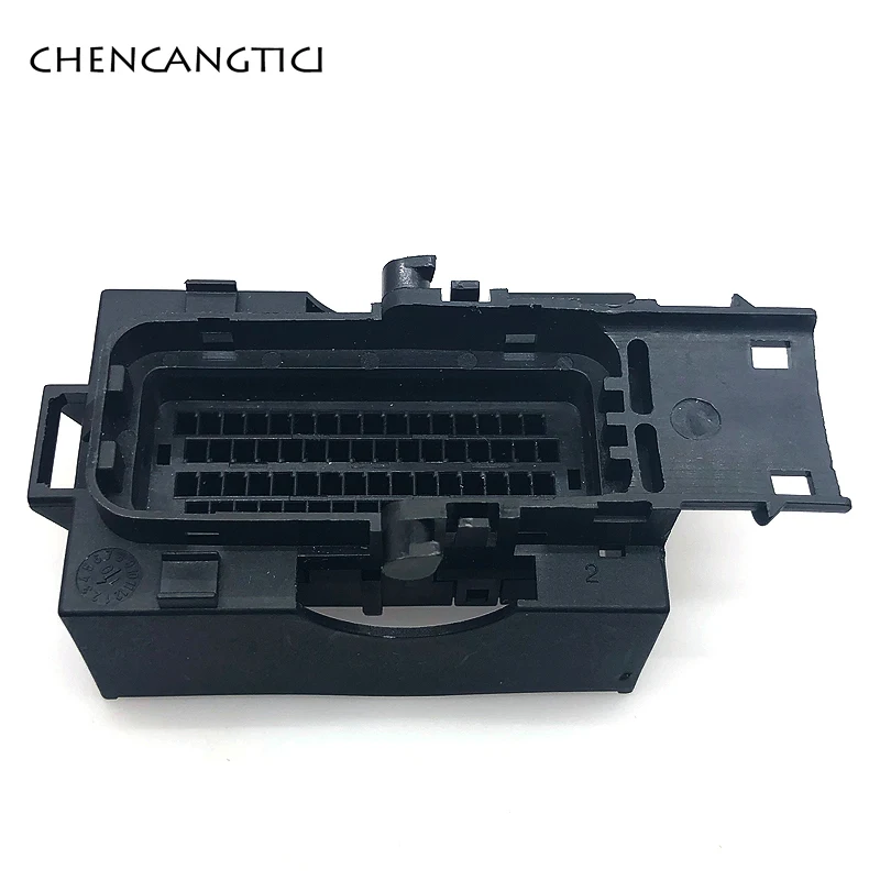 64 Pin Automotive ECU Connector Waterproof Plastic Electrical Wire 0.6MM Female Plug For Cars PBT-GF15