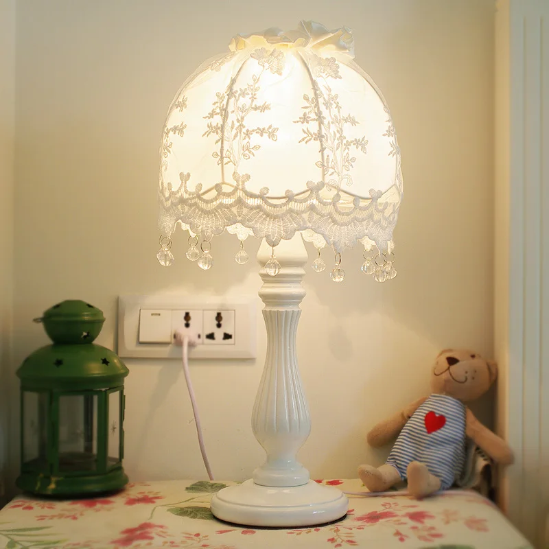 European fashion lace fabric white table lamps Romantic rural maid lovely dimmer switch wood lamps bedside&foyer&bedroom SFY001