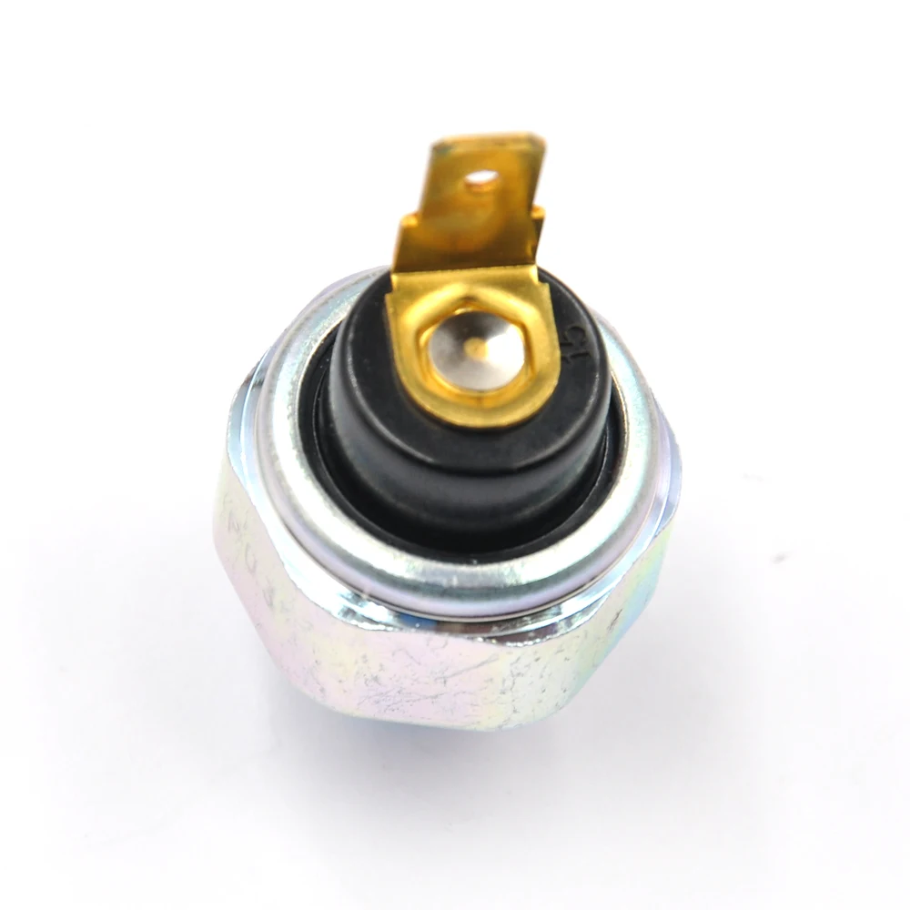 Engine Oil Pressure Switch For Mitsubishi Triton L200 Pajero Sport K74T K96W K99W 4D56 6G72 6G74 MD138993 1258A002 MC840219