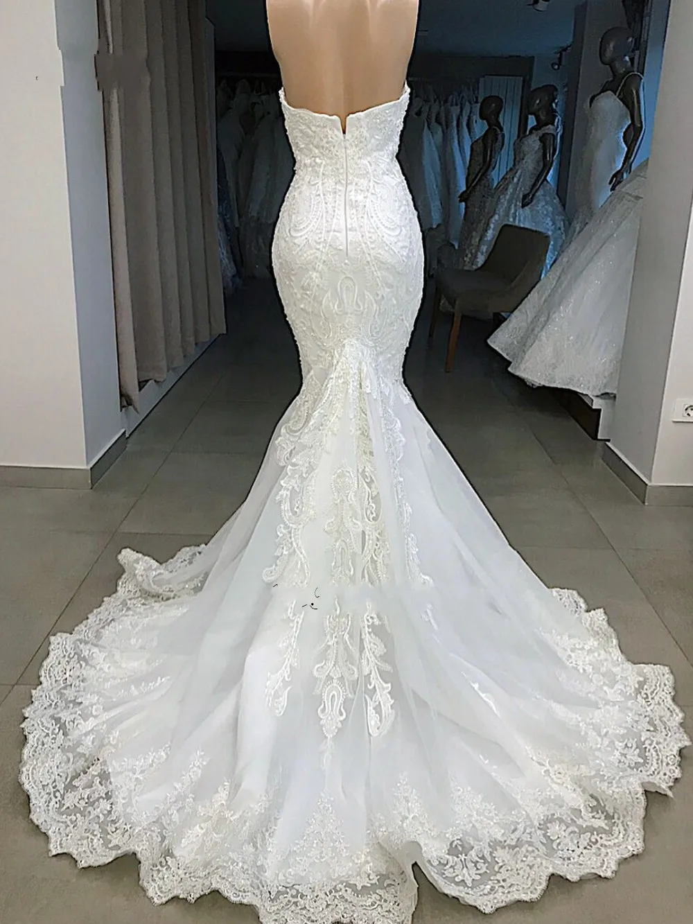 2023 abito da sposa a sirena pieghe di lusso con spalle scoperte Appliques abiti da sposa senza maniche in pizzo Robe De Mariee nuovo personalizzato