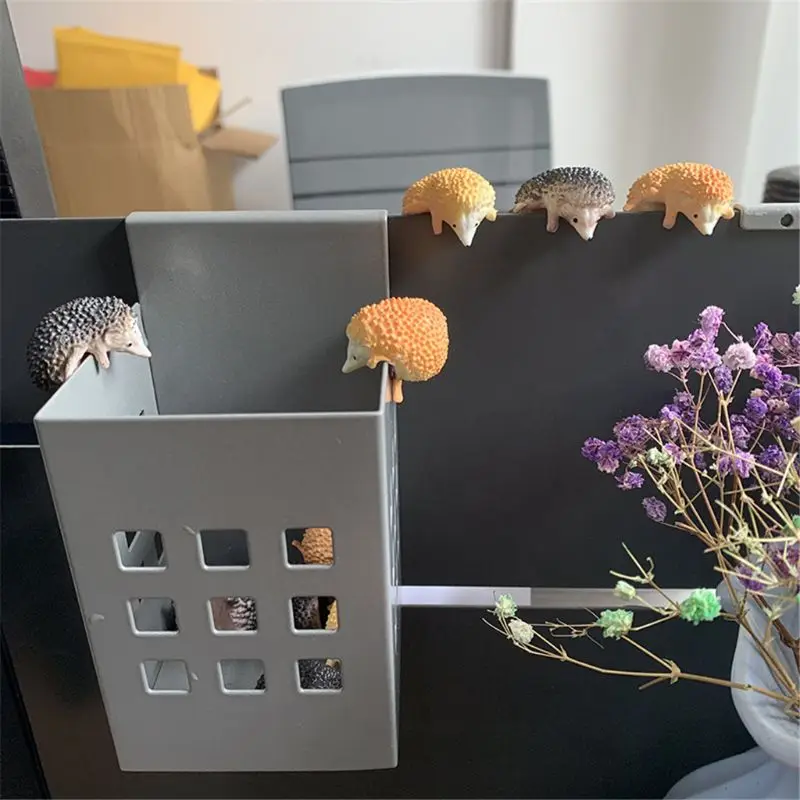 3PCS Japan Capsule Toys Mini Hedgehog Model Figures Cute Pets Gashapon Desktop Kids Dropshipping