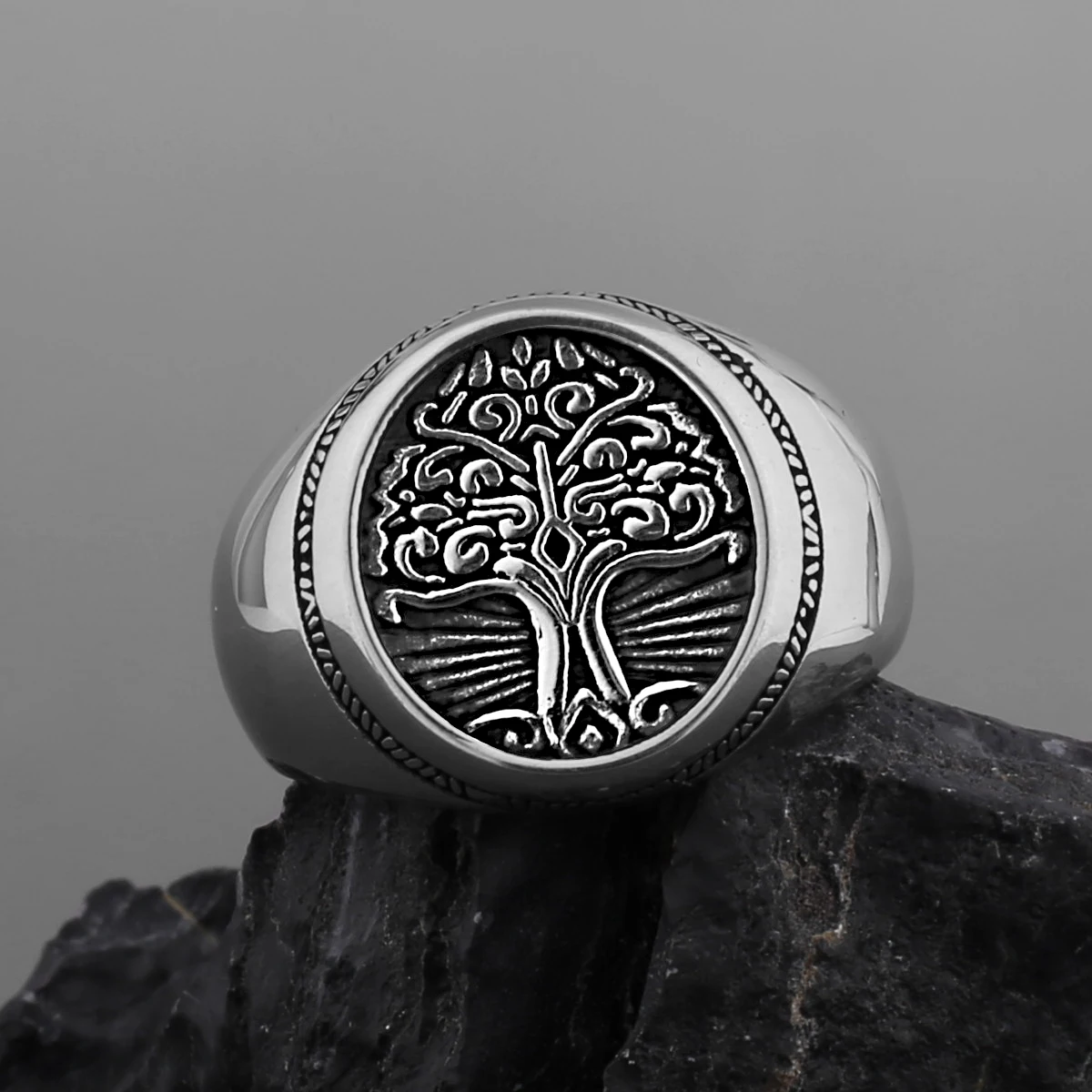 Stainless Steel Tree of Life Signet Ring Classic Men\'s Viking Rune Amulet Ring Nordic Biker Punk Hip Hop Jewelry Gift