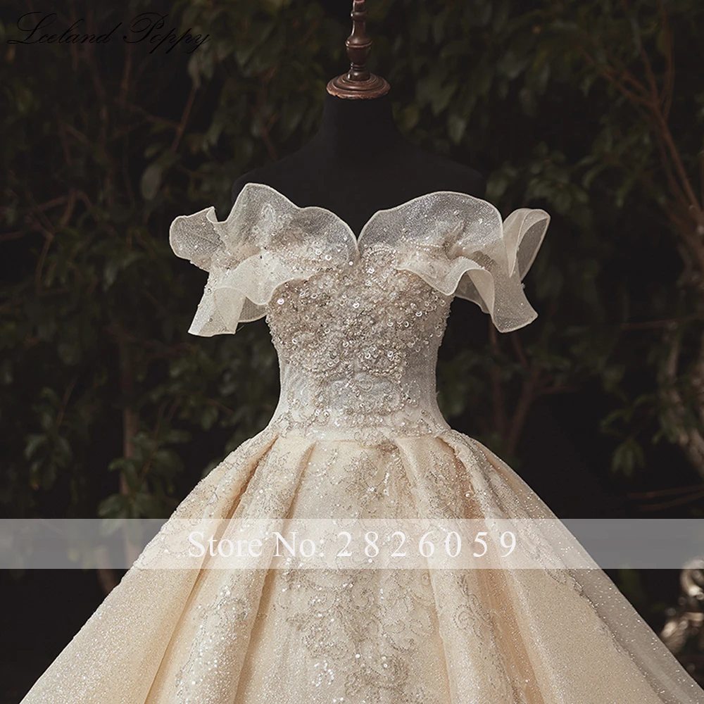 Lceland Poppy Shiny Ball Gown งานแต่งงานปิดชุดไหล่ลูกปัด Ruffles ความยาวชั้น Vestido De Novia ชุดเจ้าสาว