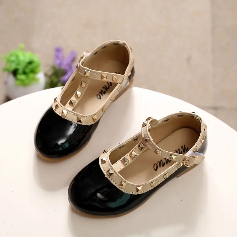 2021New Girls Sandals Rivets Single Shoes Kids Leather Shoes children nude sandal toddler Girls Princess Flat Dance Shoes21-37