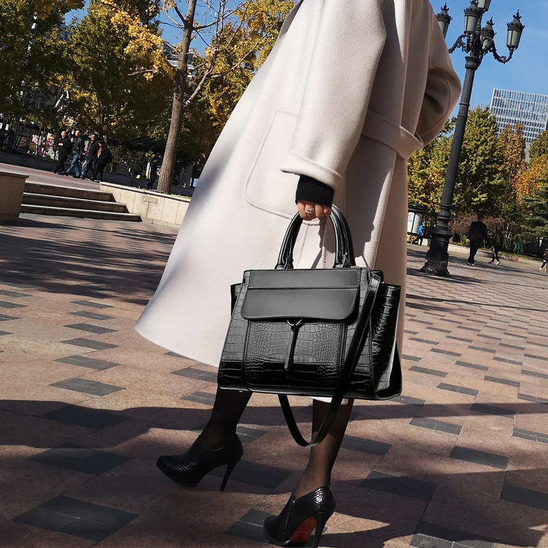 Imagem -03 - Grandes Bolsalas de Couro para Mulheres Bolsas de Luxo Bolsas de Ombro Femininas Escritório ol Crocodilo Padrão Bolsas de Mão Feminina Alta Qualidade