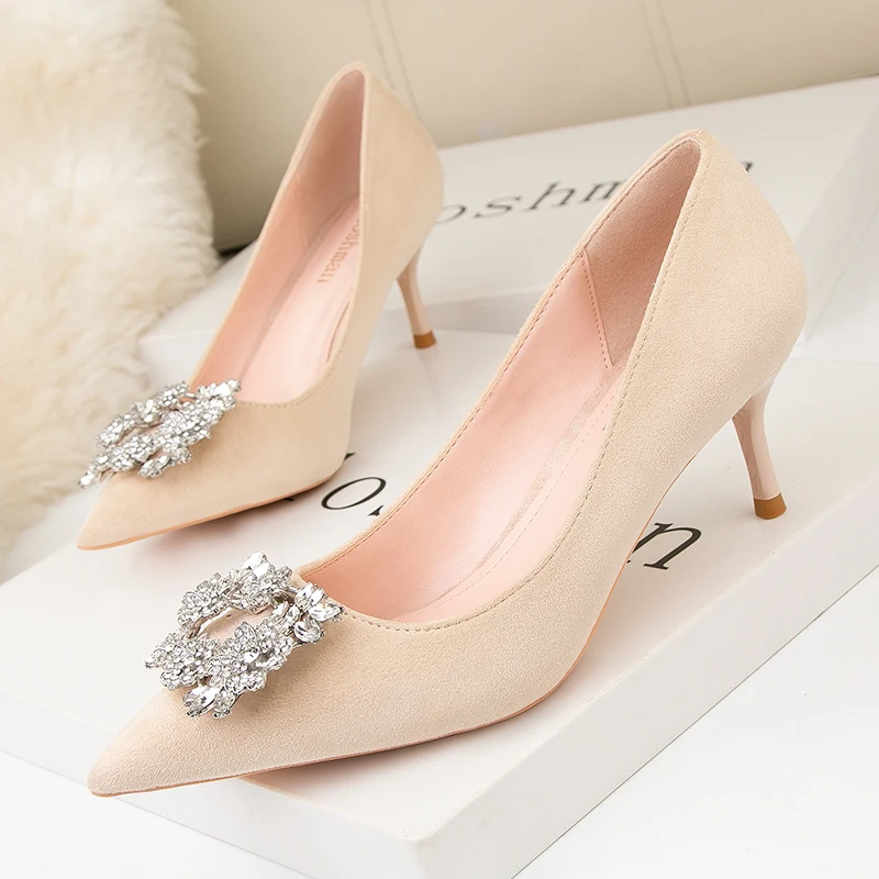 2021 Spring Fashion Women Glitter Black Nude High Heels Pumps Designer Bling Low Heels Party Wedding Shoes Plus Size 34-41