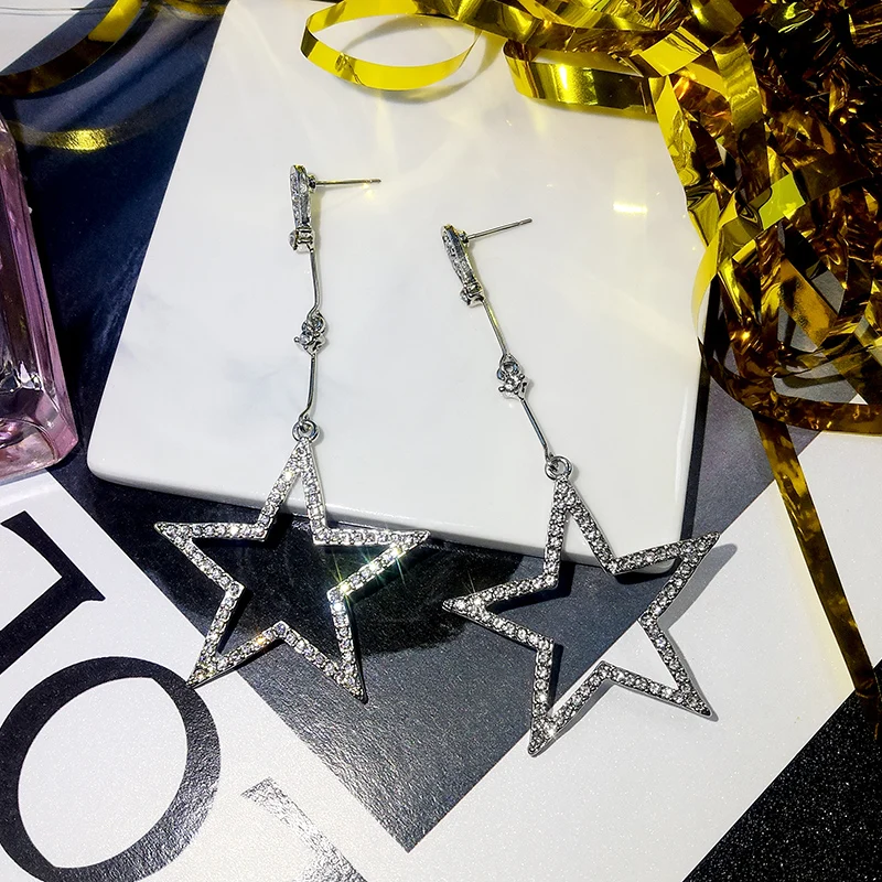 2024 New Fashion Crystal Rhinestone Hollow Five-pointed Star Hanging Earrings Ladies Fashion Jewelry Dangle Earrings