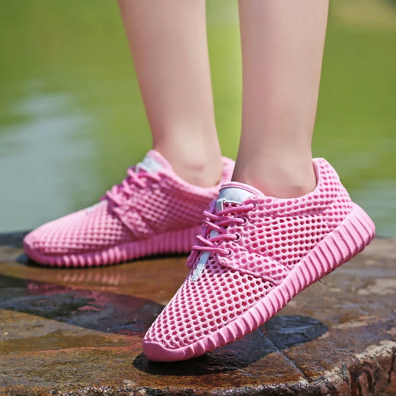 Summer hollow sports shoes unisex breathable running shoes mesh casual shoes light travel shoes shoes for women sneakers