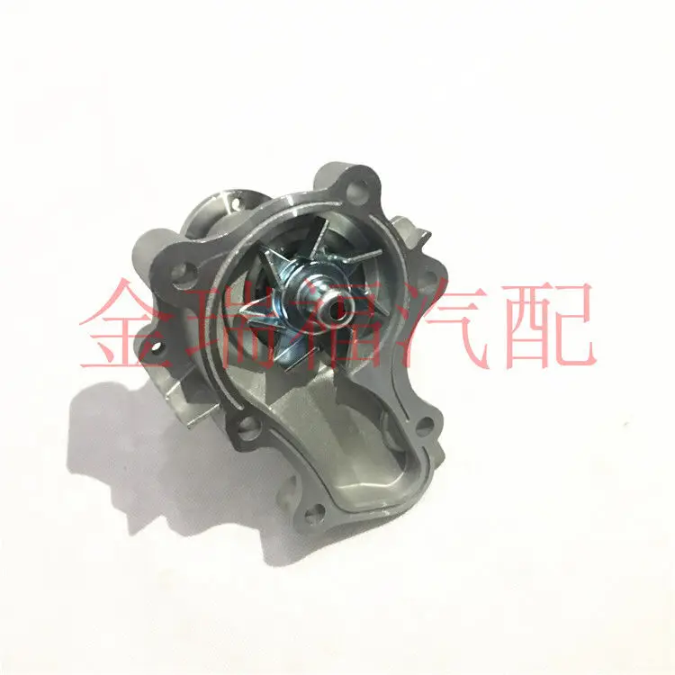 Suitable for Dongfeng popular Lingzhi 1.6 V3 1.5 m3 Mitsubishi 4G18 engine pump pump accessories