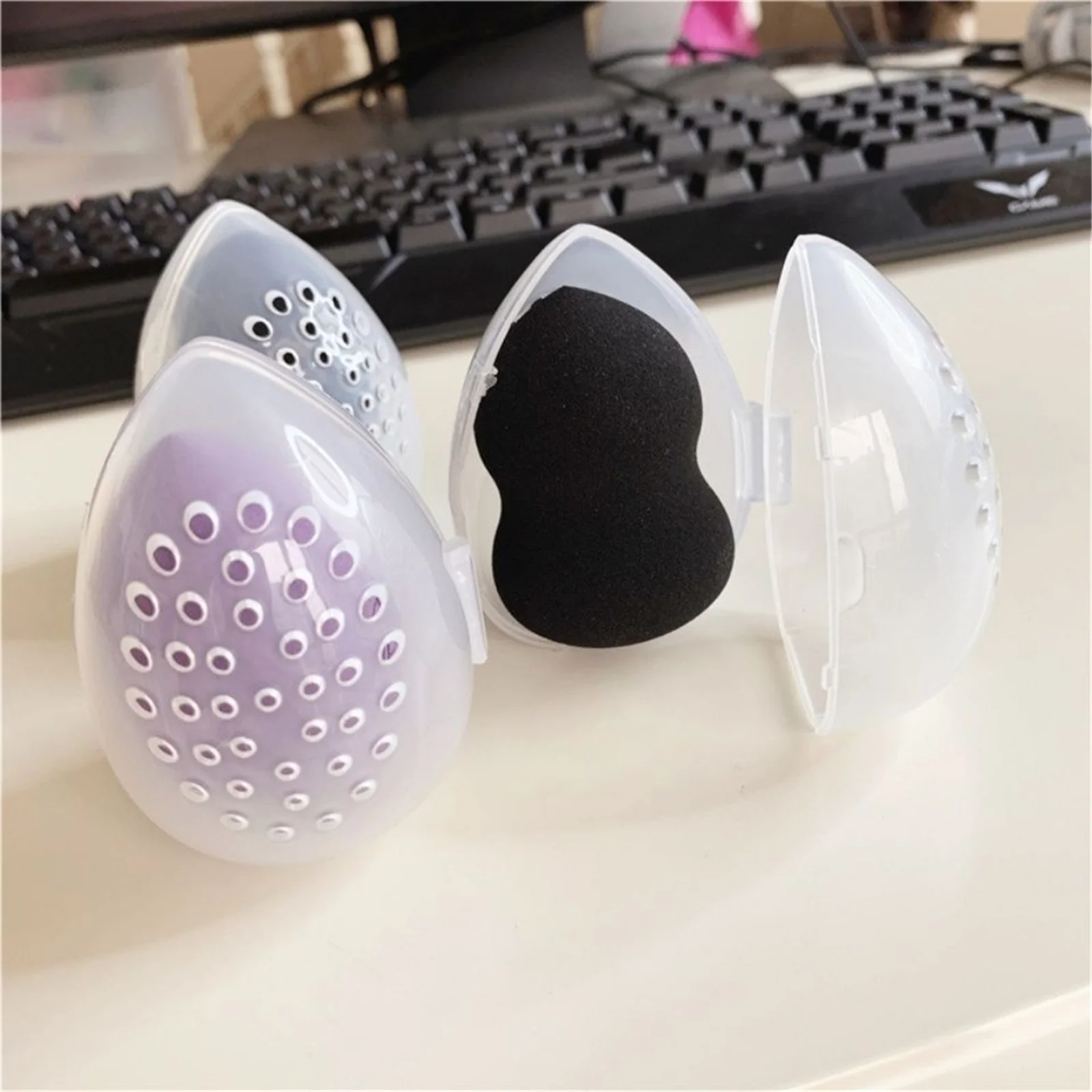 New 1PC Beauty Sponge Stand Storage Case Makeup Blender Puff Holder Empty Cosmetic Egg Shaped Rack Transparent Puffs Drying Box