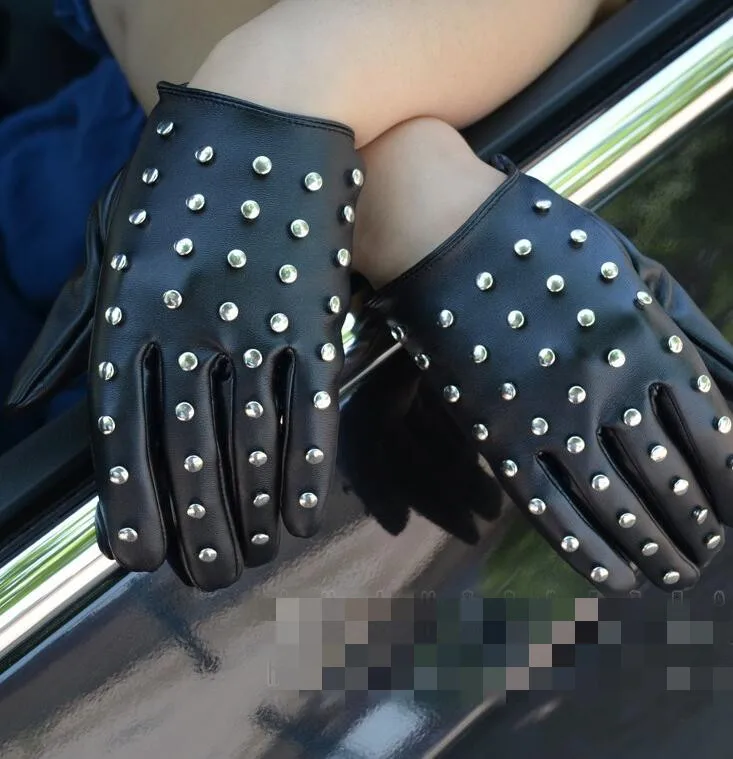 New fashion Women\'s punk rivets gloves fashion pu leather gloves female accessories black motorcycle gloves R3222