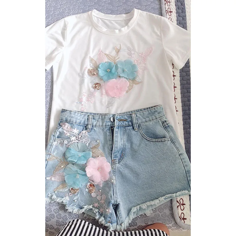 Single/Suit Summer Women 2 Piece Sets Heavy Work Embroidery 3D Flower T-shirt + Denim Shorts Sets Vintage Beading Shorts Suit