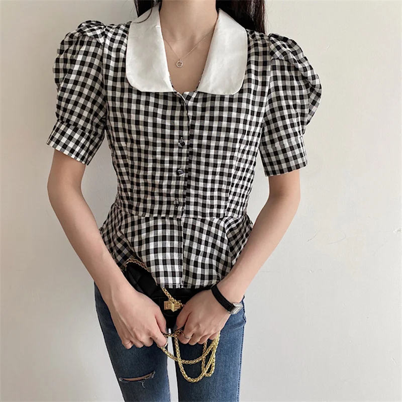 

Women's Stylish Short Shirt Plaid Turn-down Collar Short Puff Sleeves Single Breasted Ruffled Hem Women Shirts Summer 2021