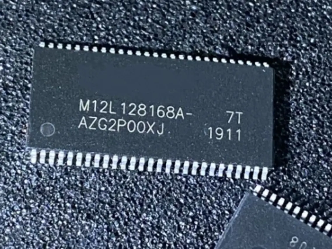 10-20 قطعة/M12L128168A-7T M12L128168A 7T TSOP54
