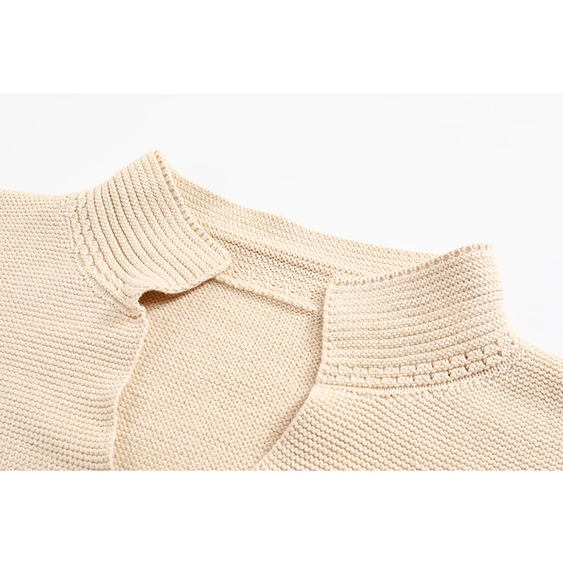 New Korean Style V-neck Short Knitted Sweaters Women Autumn Fashion Long Sleeve Sexy Streetwear Outerwear Female Crop Sweater