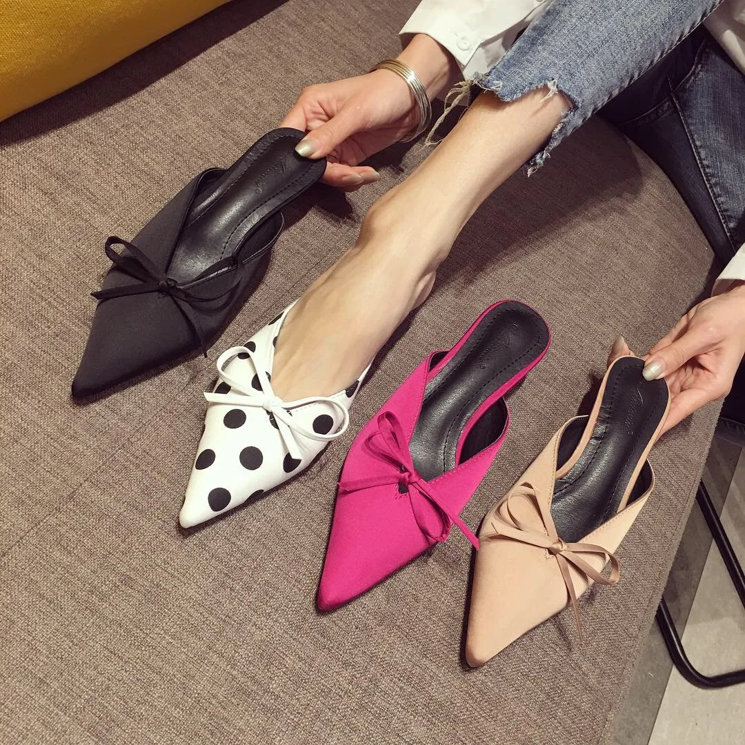 Fashion Women Slippers Pointed Toe Satin Bow Design Slip On Thin Low Heels Elegant Sandals Slippers Summer Outdoor Mules Shoes