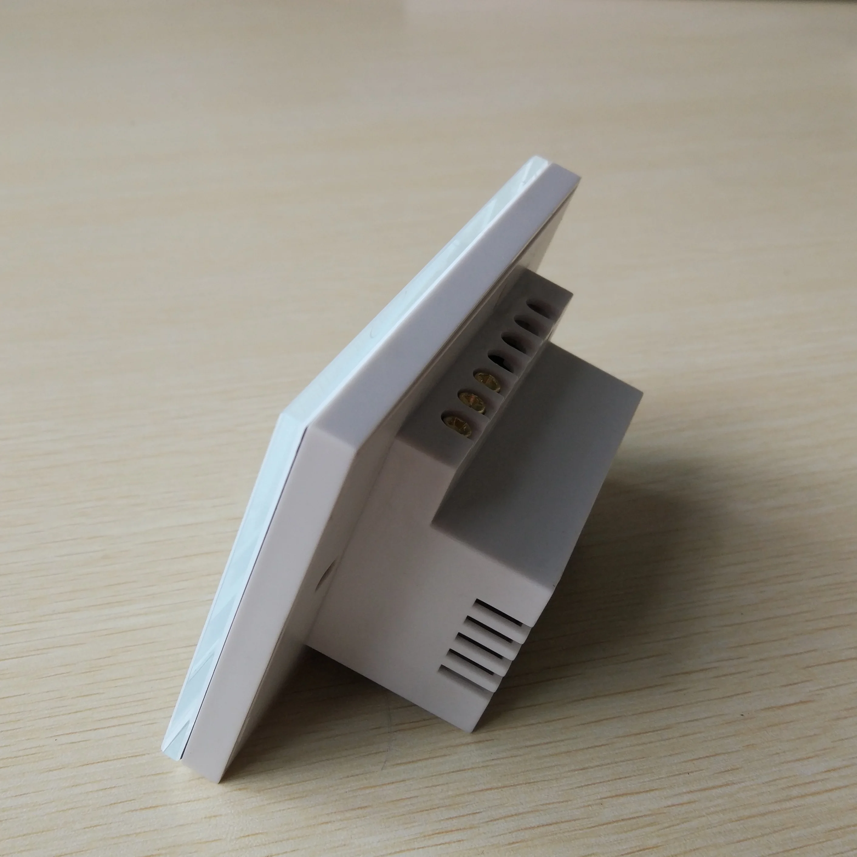 Geeklink FBB Della Parete di Tocco US Version 1 2 3 Gang Smart Home, Casa Intelligente Intelligente Interruttore A Distanza Senza Fili Per IOS Android Le Risposte Interruttore