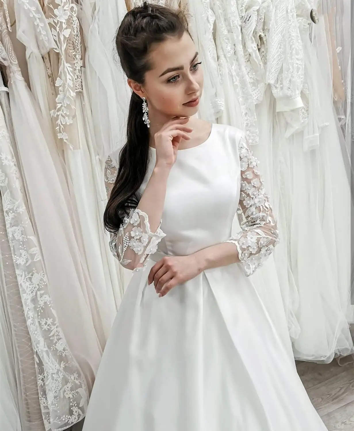 Elegant Wedding Dress A-Line Satin Charming Long Sleeve Bridal Gowns O-Neck For Lady Stunning For Robe De Mariee