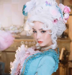 Marie Antoinette księżniczka średnie kręcone włosy Cosplay peruki (bez nakrycia głowy) + czapka z peruką