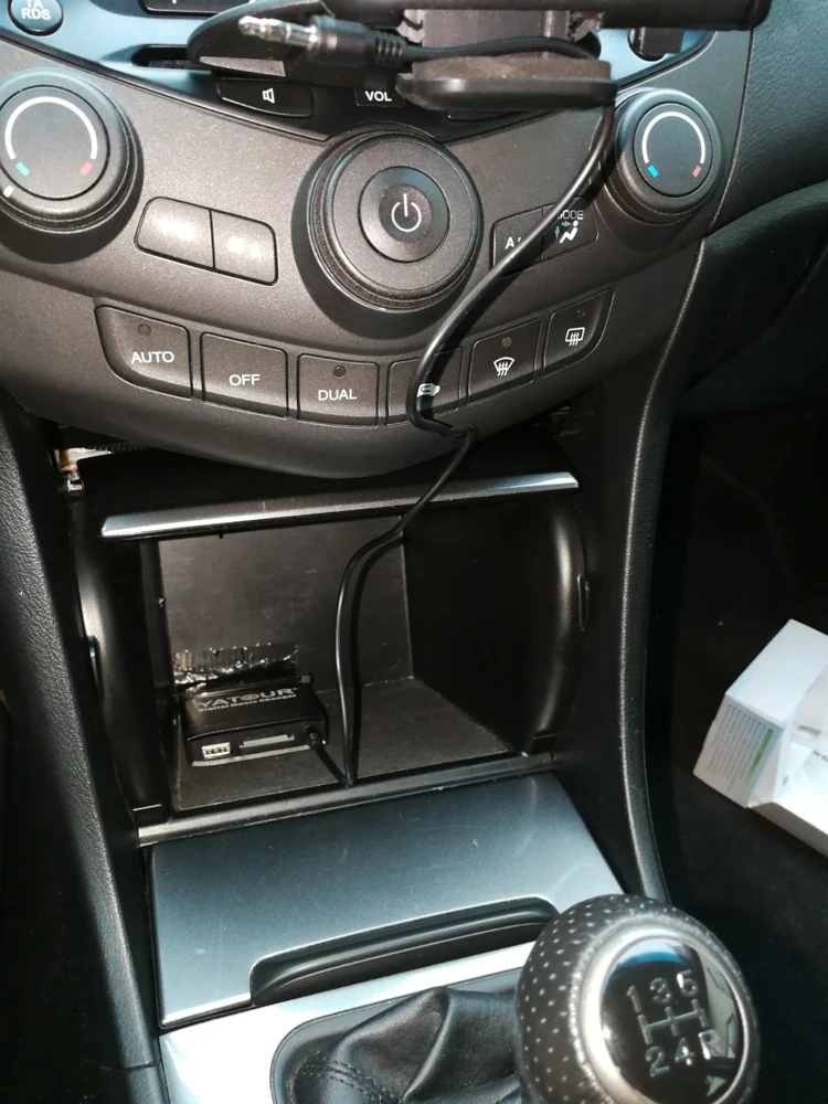 Yatour cyfrowa zmieniarka cd samochodowe stereo adapter usb bluetooth dla BMW — zdjęcie 2