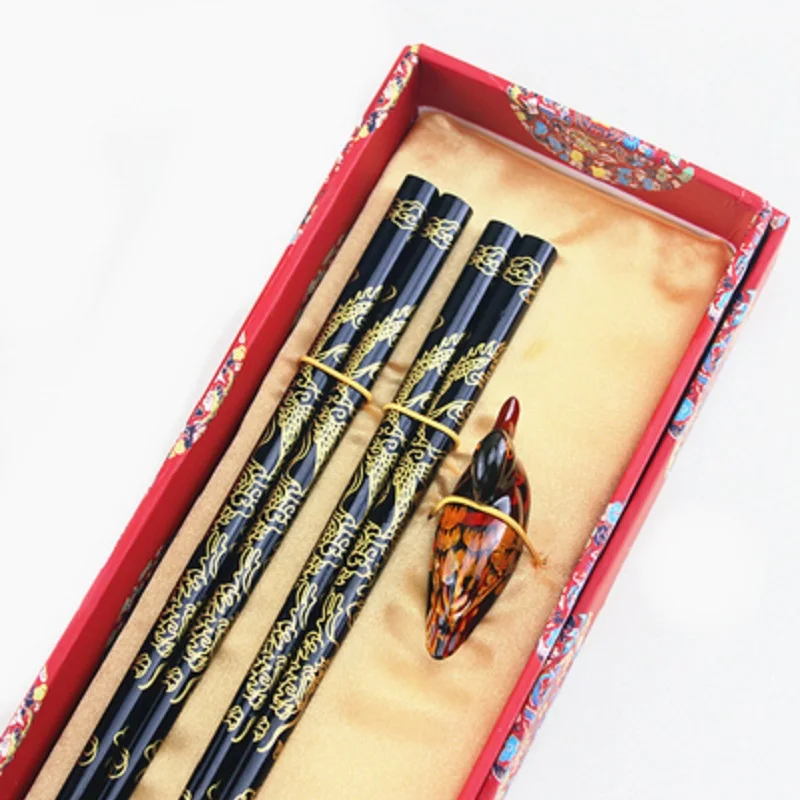 Vintage Chinese gift from China wood made 2 pairs Noble dragon gift chopsticks with gift box chopsticks