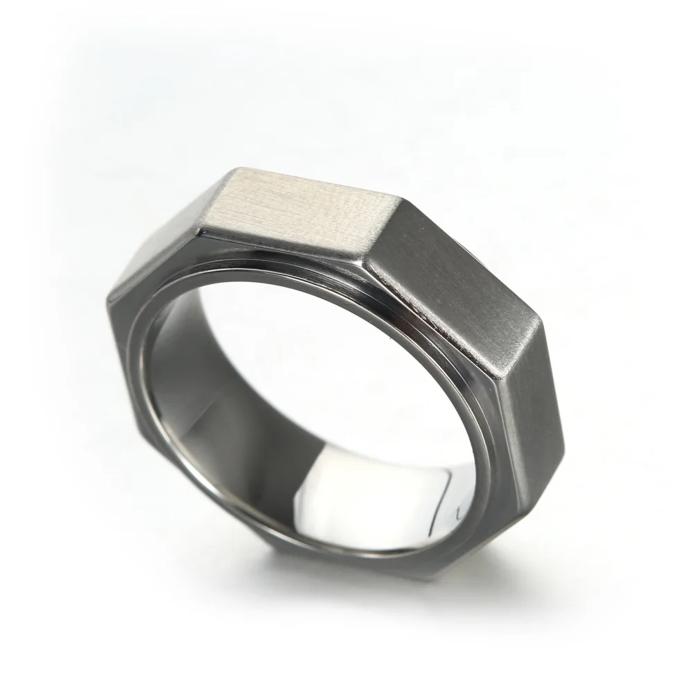 2020 Simple Stainless Steel Ring Square Eight-Sided Titanium Steel Ring Ornament Outdoor EDC Self Defense Ring