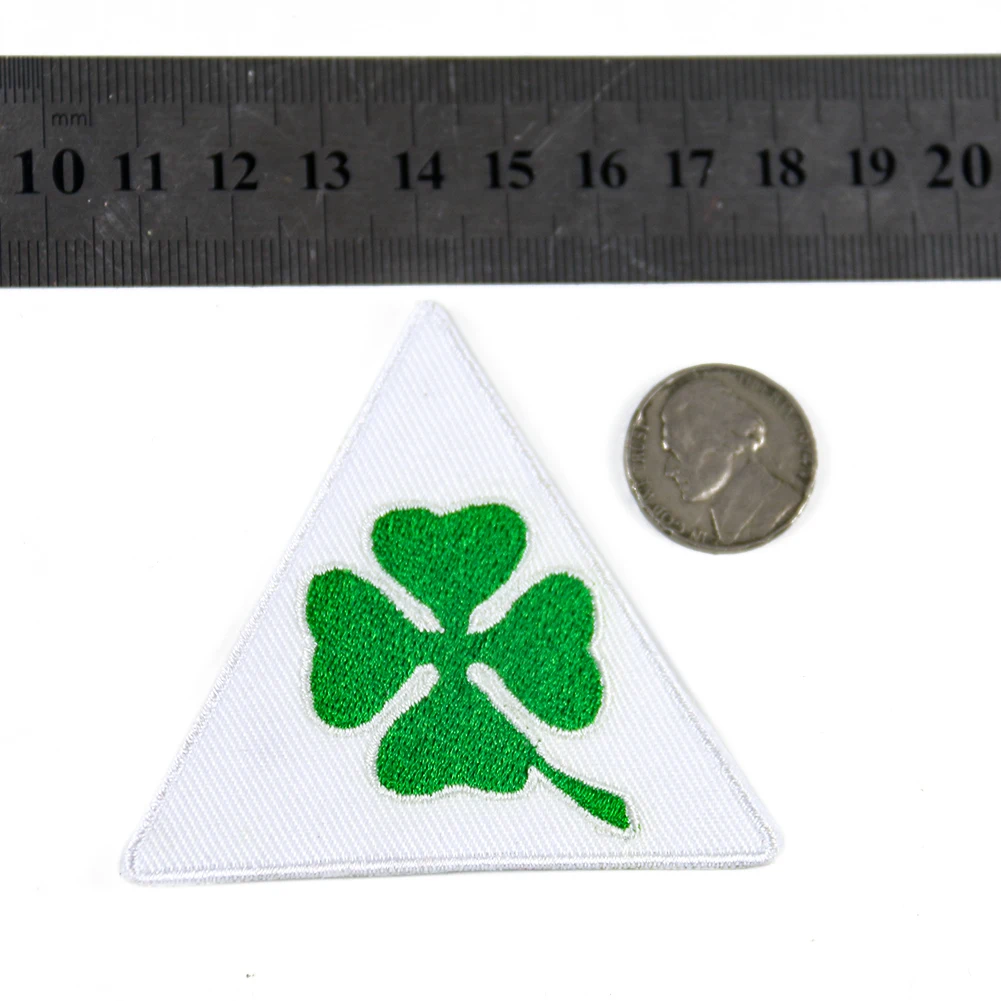 2PCS Lucky Clover Patch Iron on Transfers for Clothing Embroidery Applique Clothes Stickers DIY Sewing Accessories Women Clothes