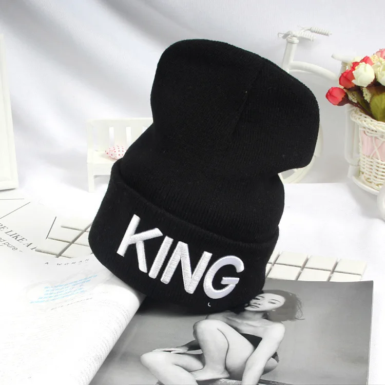 Beanies KING QUEEN Letter Embroidery Warm Hat Knitted Cap Hip Hop Men Women Lovers Street Dance Bonnet Skullies Black White