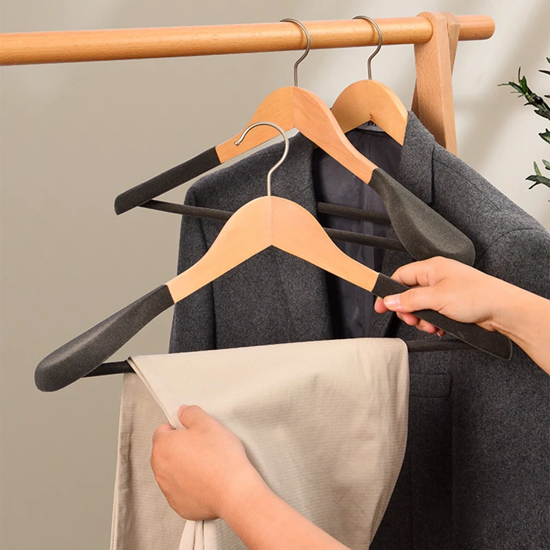 Non-Slip Flocking Wooden Suit Coat Hangers Closet Organizer Flocking Wide Shoulder Luxury Velvet Clothes Hanger