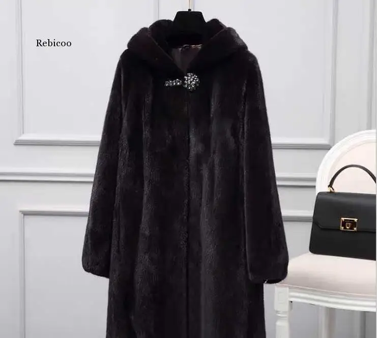 ฤดูหนาวเสื้อ High-End แฟชั่นขนสัตว์ Plush ขนสัตว์หญิงเลียนแบบ Mink หนายาว Hooded ขนาดใหญ่